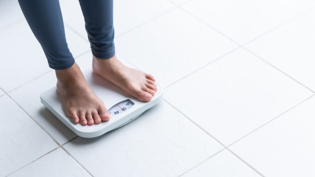 Why Eating Healthy Alone Does Not Help Women Lose Fat Effectively