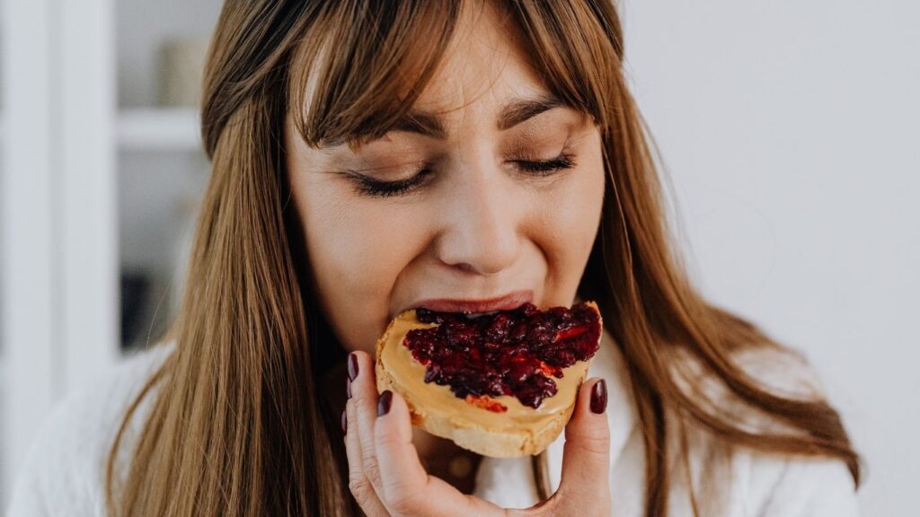 Why Eating Healthy Alone Does Not Help Women Lose Fat Effectively