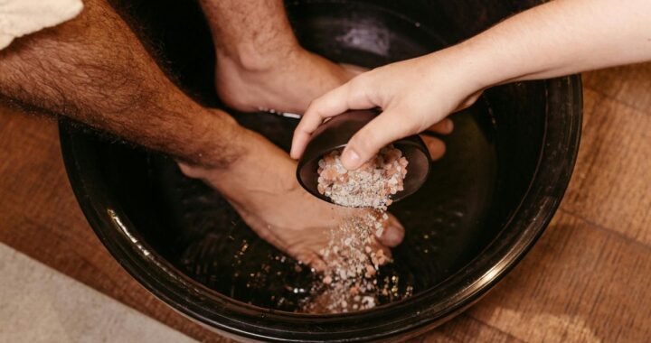 9 Warning Signs of Diabetes Hidden in Your Feet